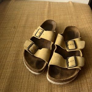 SOLD Yellow Birkenstocks 38